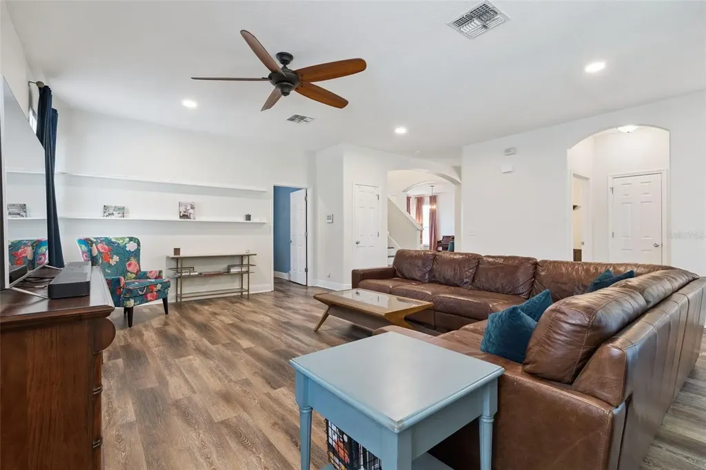 509 Spring River Drive Orlando FL 32828