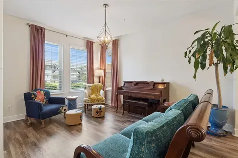 509 Spring River Drive Orlando FL 32828