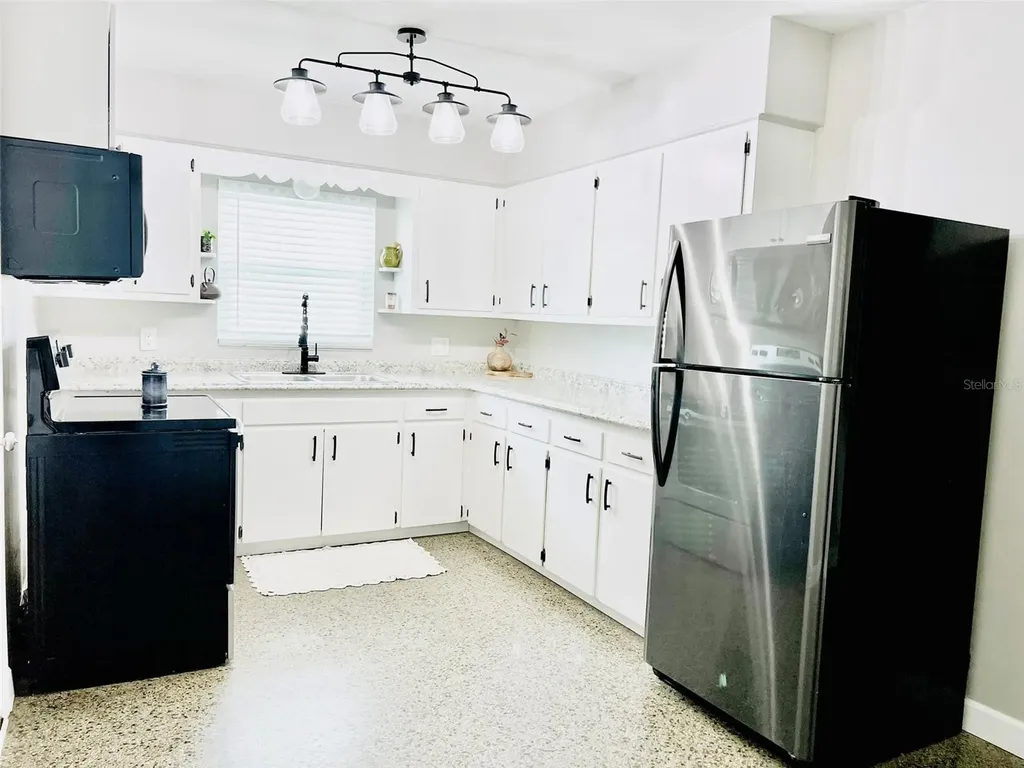 797 W Harbor Drive S St Petersburg FL 33705