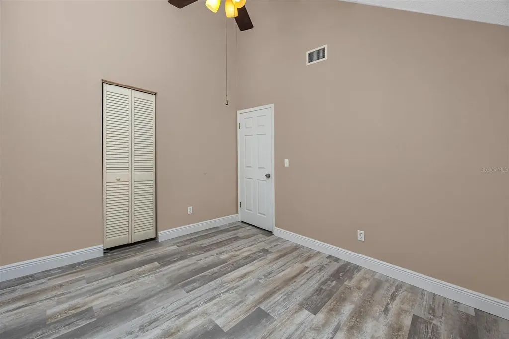 8759 Orient Way NE St Petersburg FL 33702