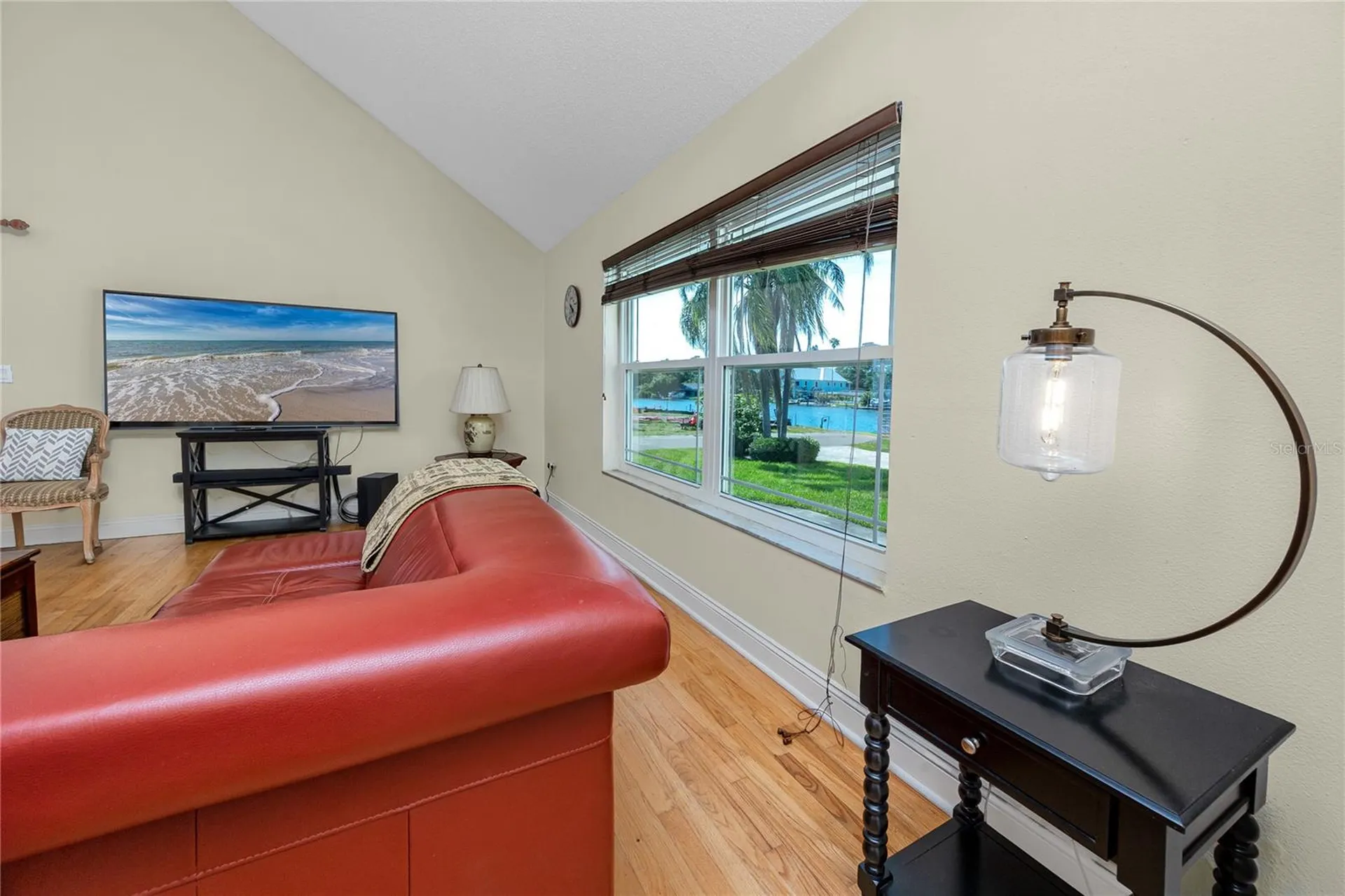 8759 Orient Way NE St Petersburg FL 33702