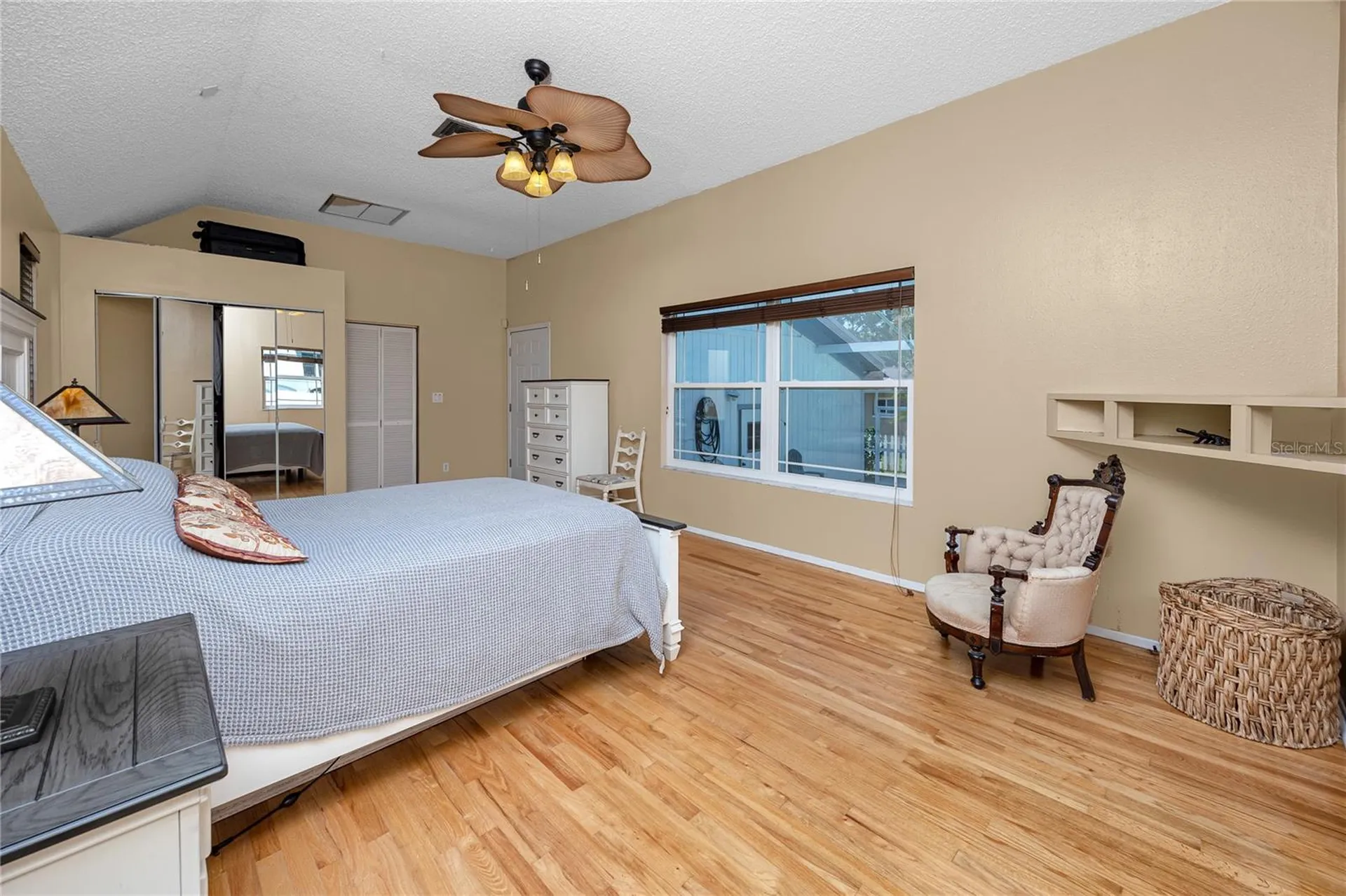 8759 Orient Way NE St Petersburg FL 33702