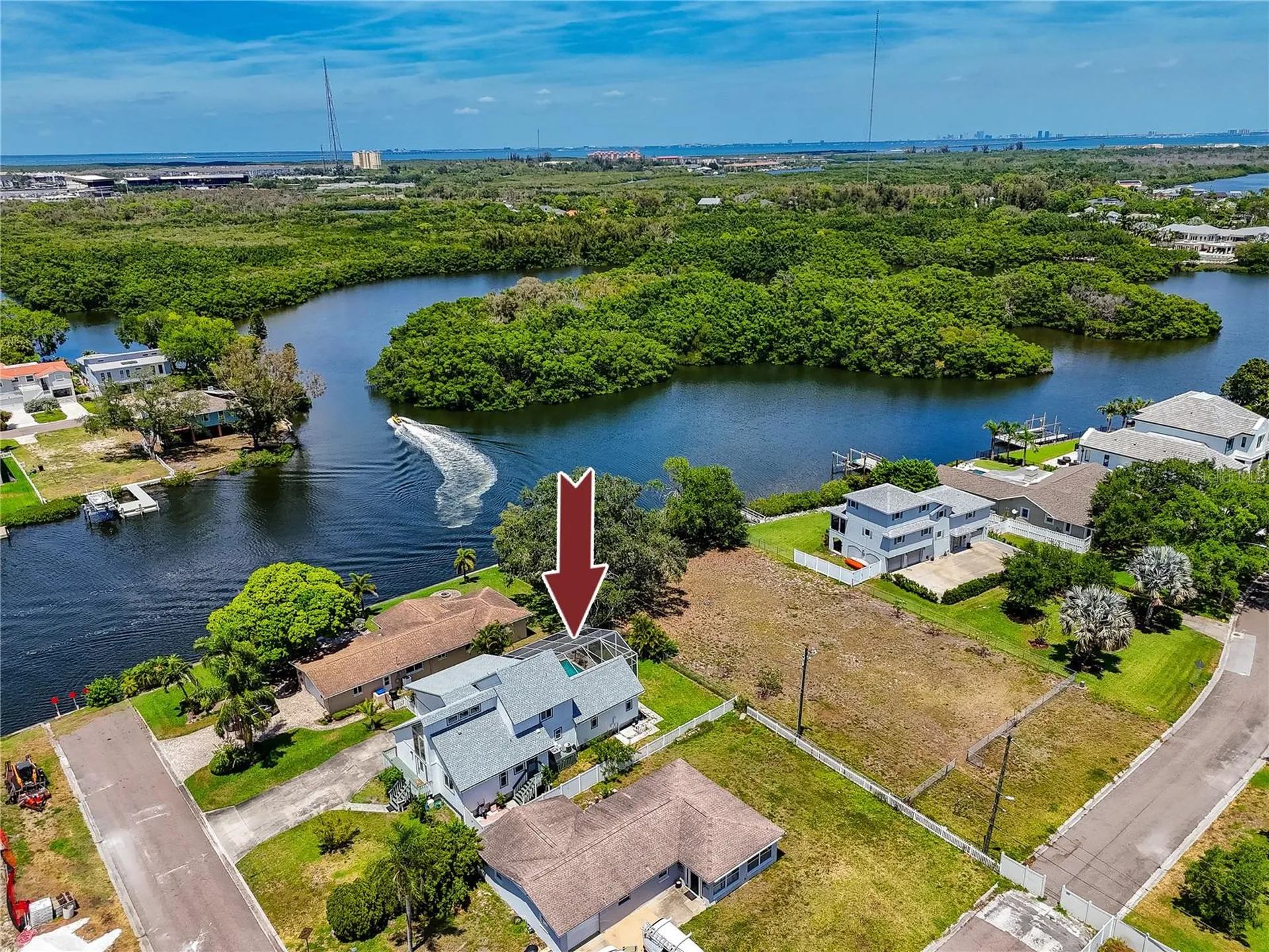 8759 Orient Way NE St Petersburg FL 33702