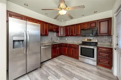 8759 Orient Way NE St Petersburg FL 33702