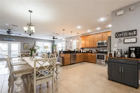 10422 La Mirage Court Tampa FL 33615