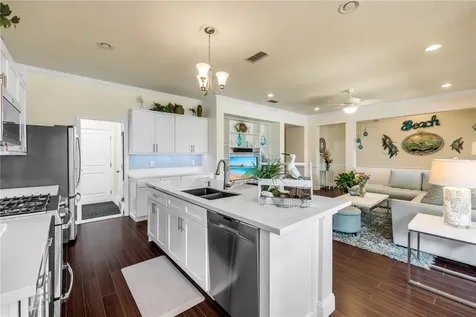 2708 Atlantis Drive New Smyrna Beach FL 32168