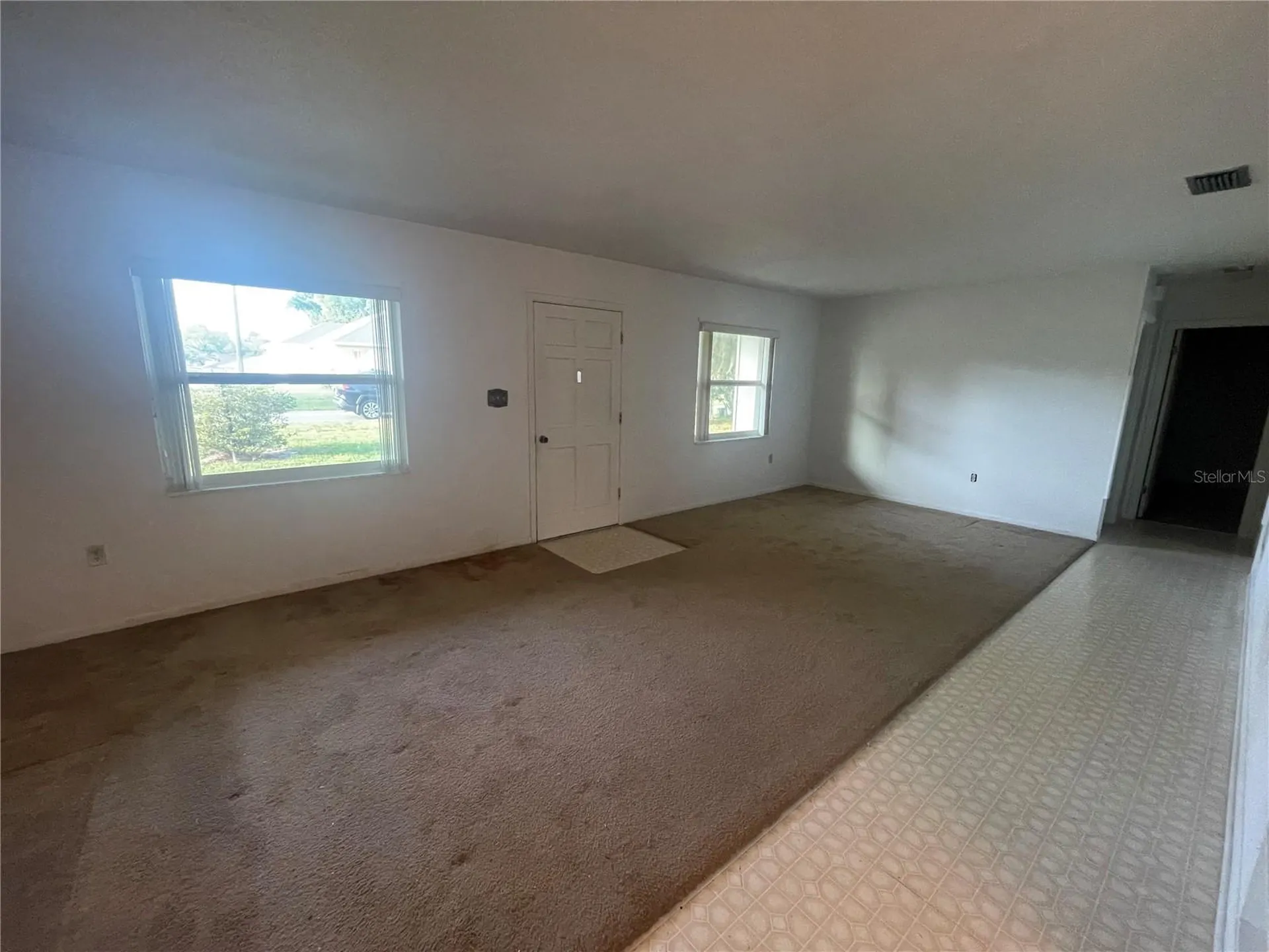 23 Lonesome Pine Trail Yalaha FL 34797