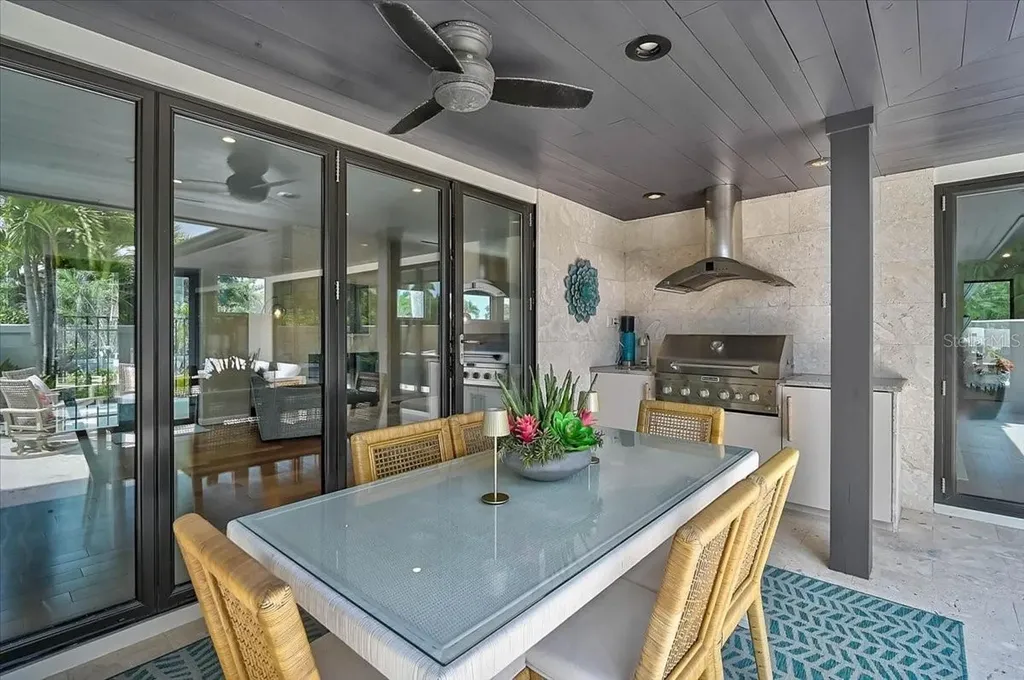 627 Owl Way Sarasota FL 34236