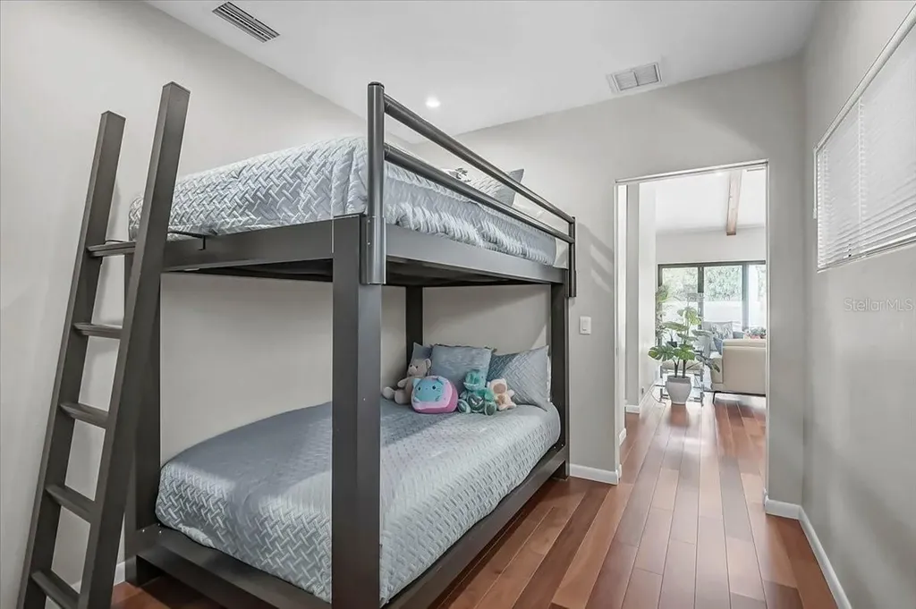 627 Owl Way Sarasota FL 34236