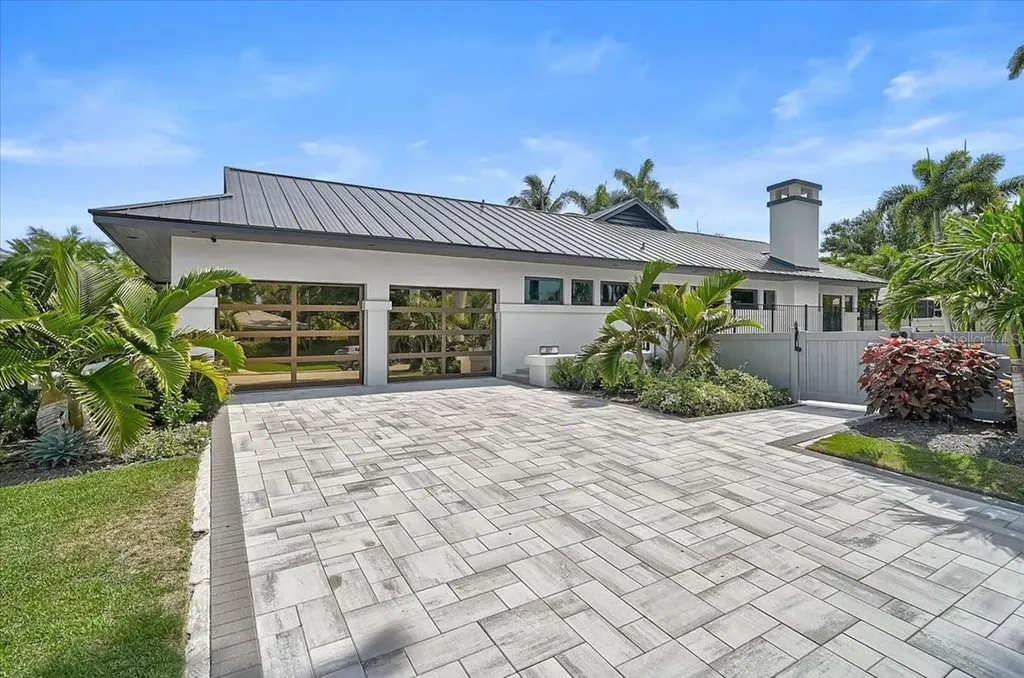 627 Owl Way Sarasota FL 34236