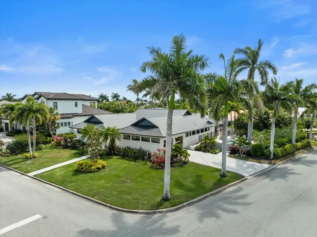 627 Owl Way Sarasota FL 34236