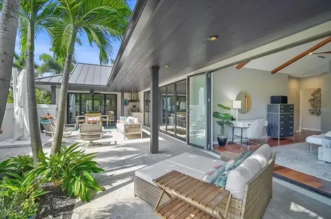 627 Owl Way Sarasota FL 34236