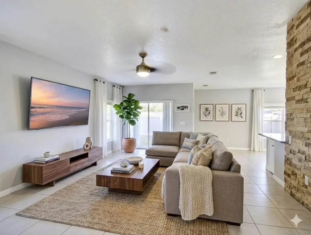 3347 Bellezza Court Kissimmee FL 34746