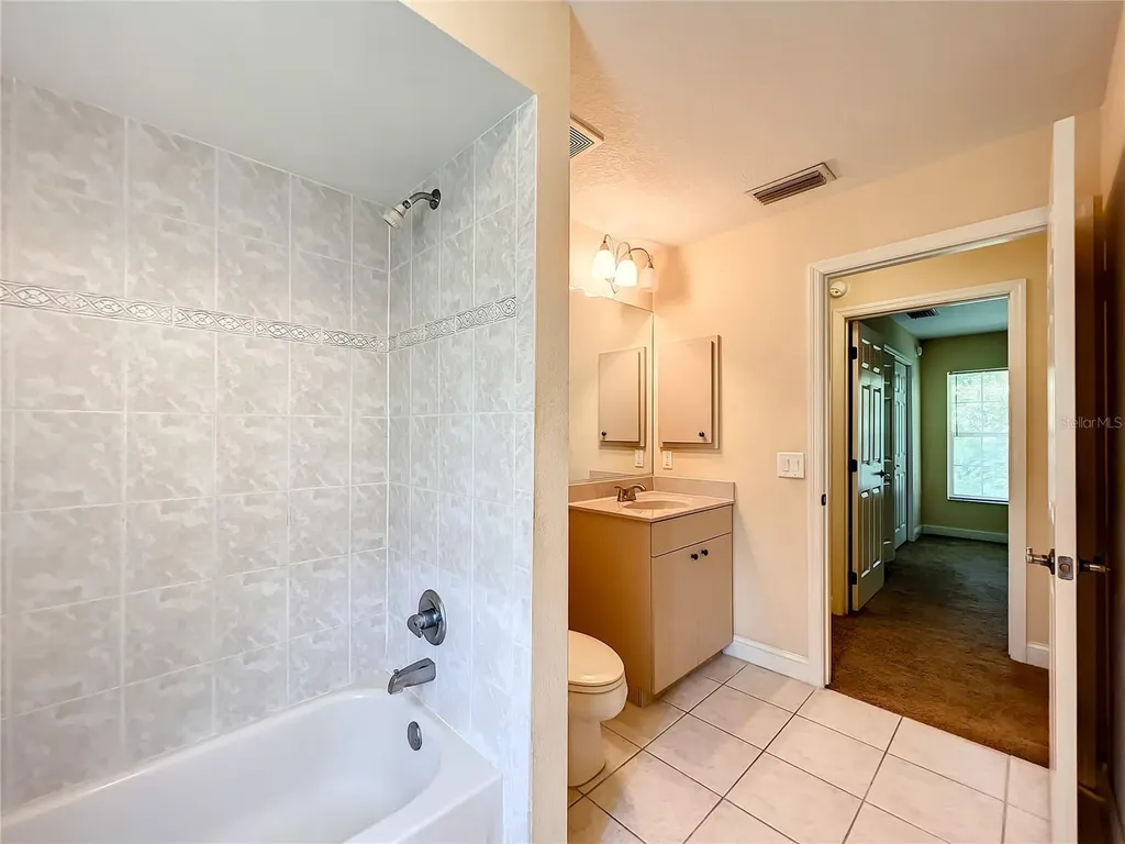 5203 SE 42nd Court Ocala FL 34480