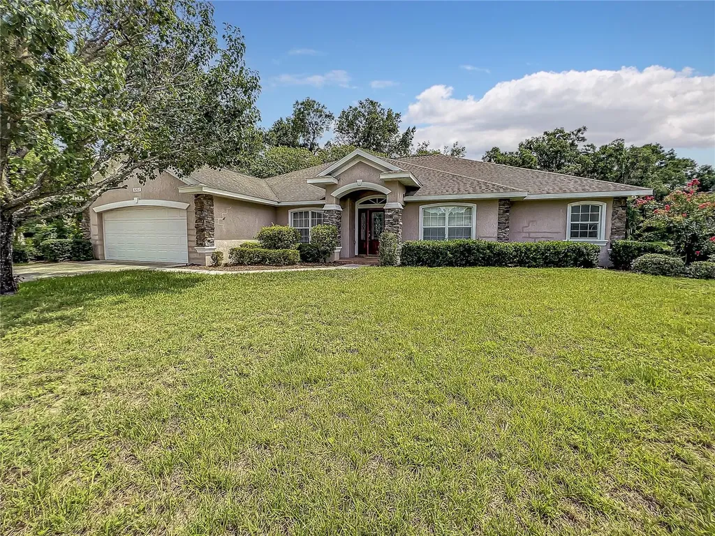 5203 SE 42nd Court Ocala FL 34480
