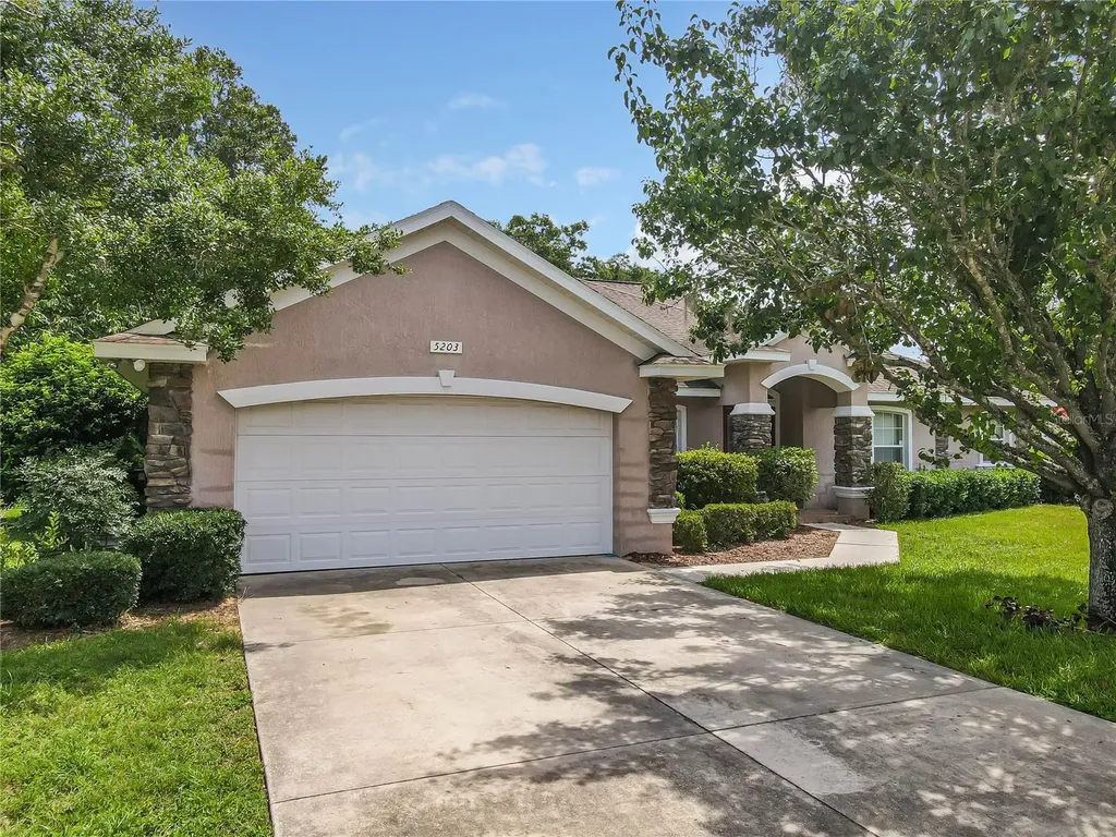 5203 SE 42nd Court Ocala FL 34480