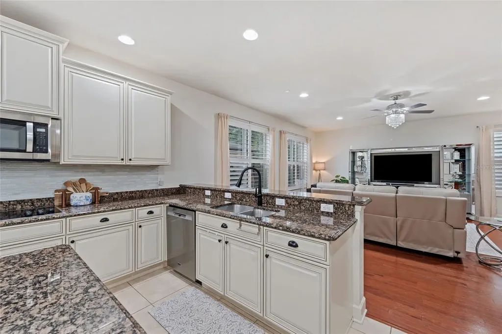 2811 Maria Isabel Avenue Ocoee FL 34761