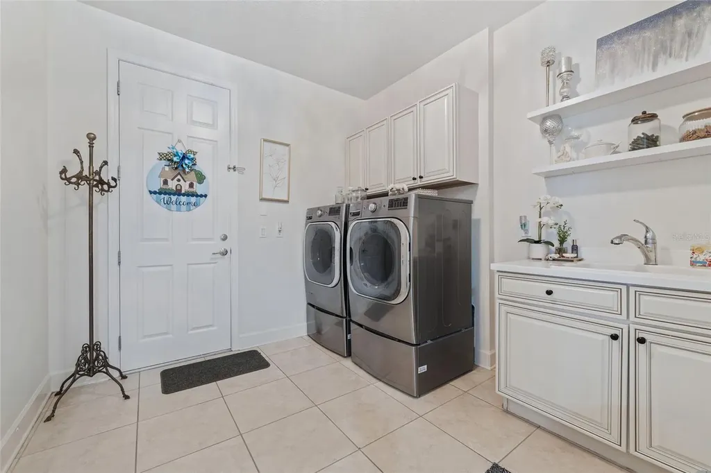 2811 Maria Isabel Avenue Ocoee FL 34761