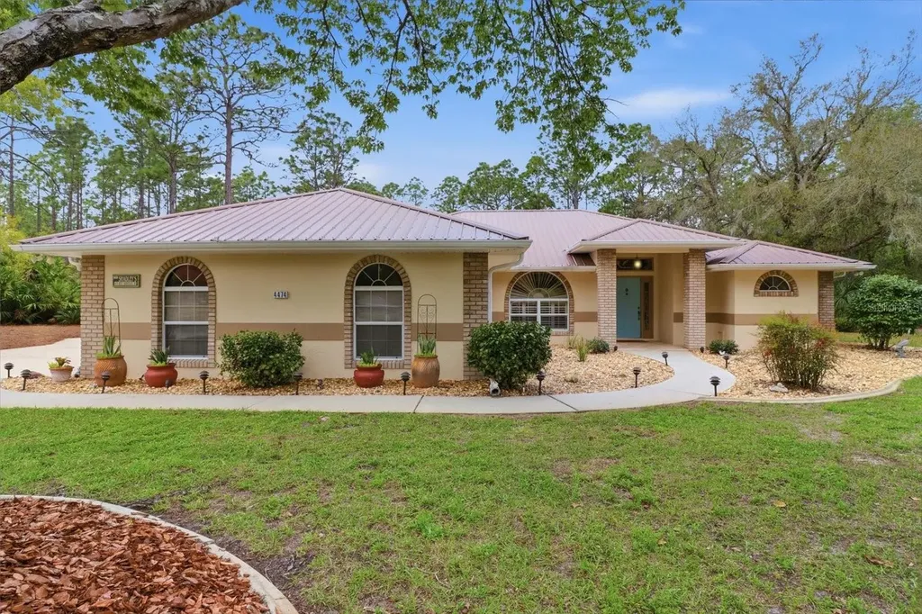 4474 W Horseshoe Drive Beverly Hills FL 34465