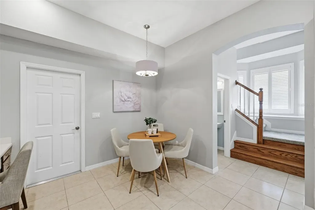 98 S Highland Avenue Tarpon Springs FL 34689