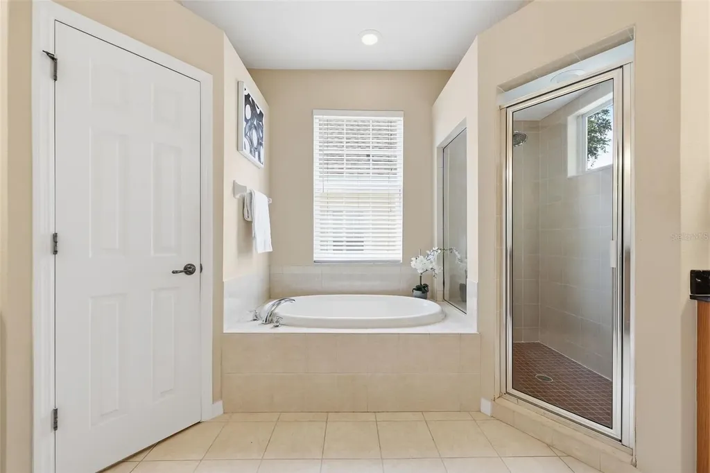 98 S Highland Avenue Tarpon Springs FL 34689