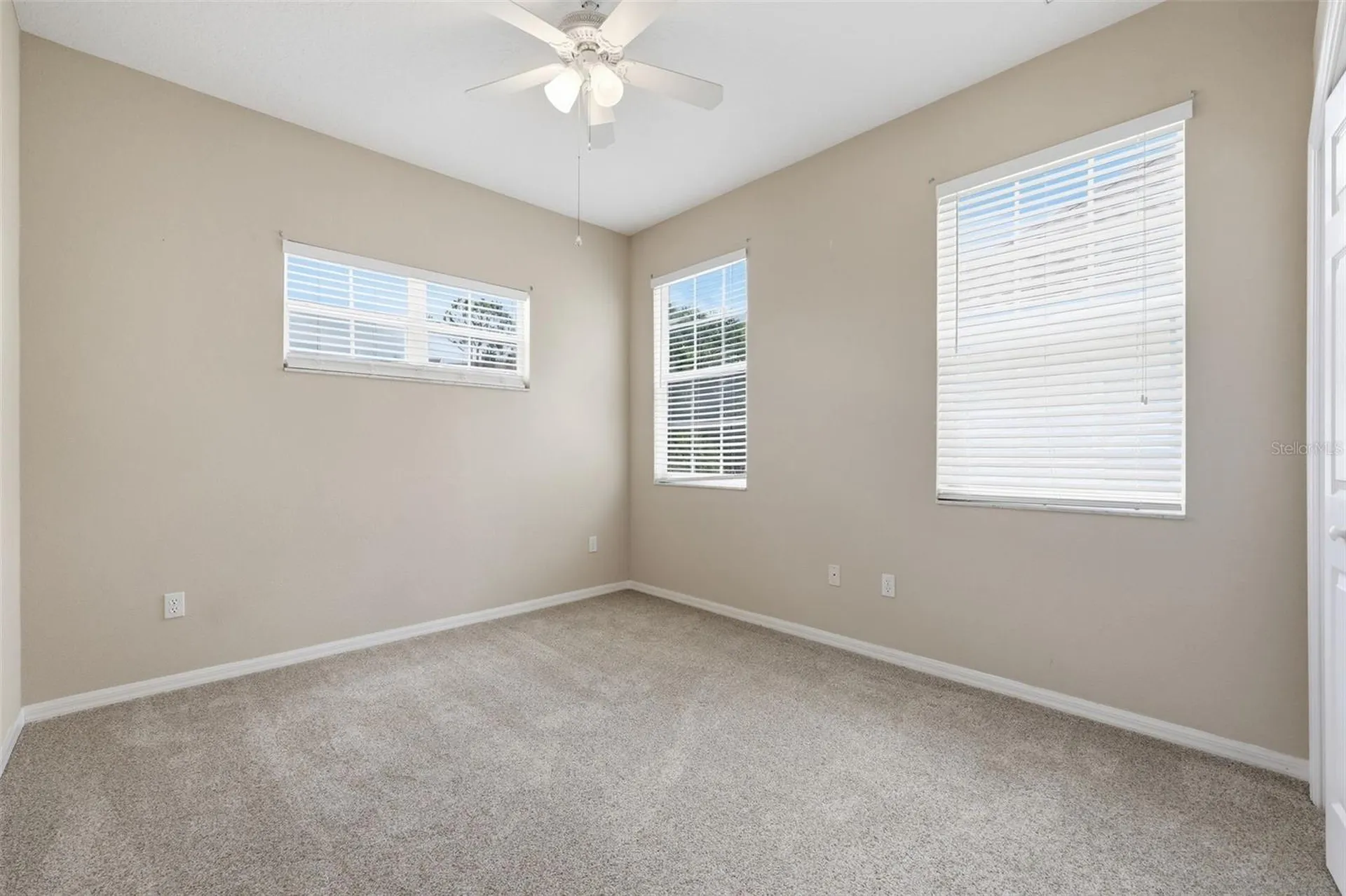 98 S Highland Avenue Tarpon Springs FL 34689