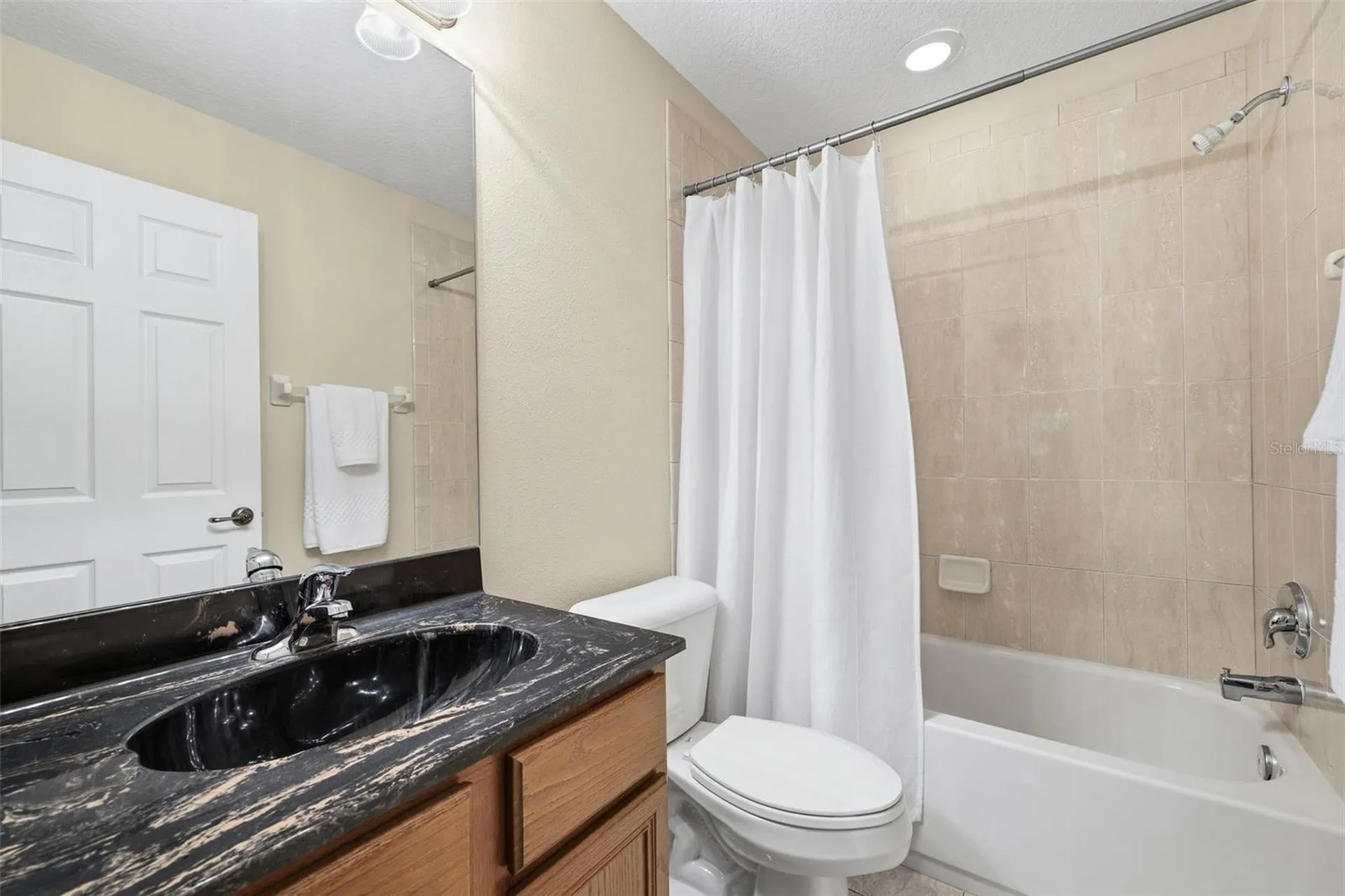 98 S Highland Avenue Tarpon Springs FL 34689