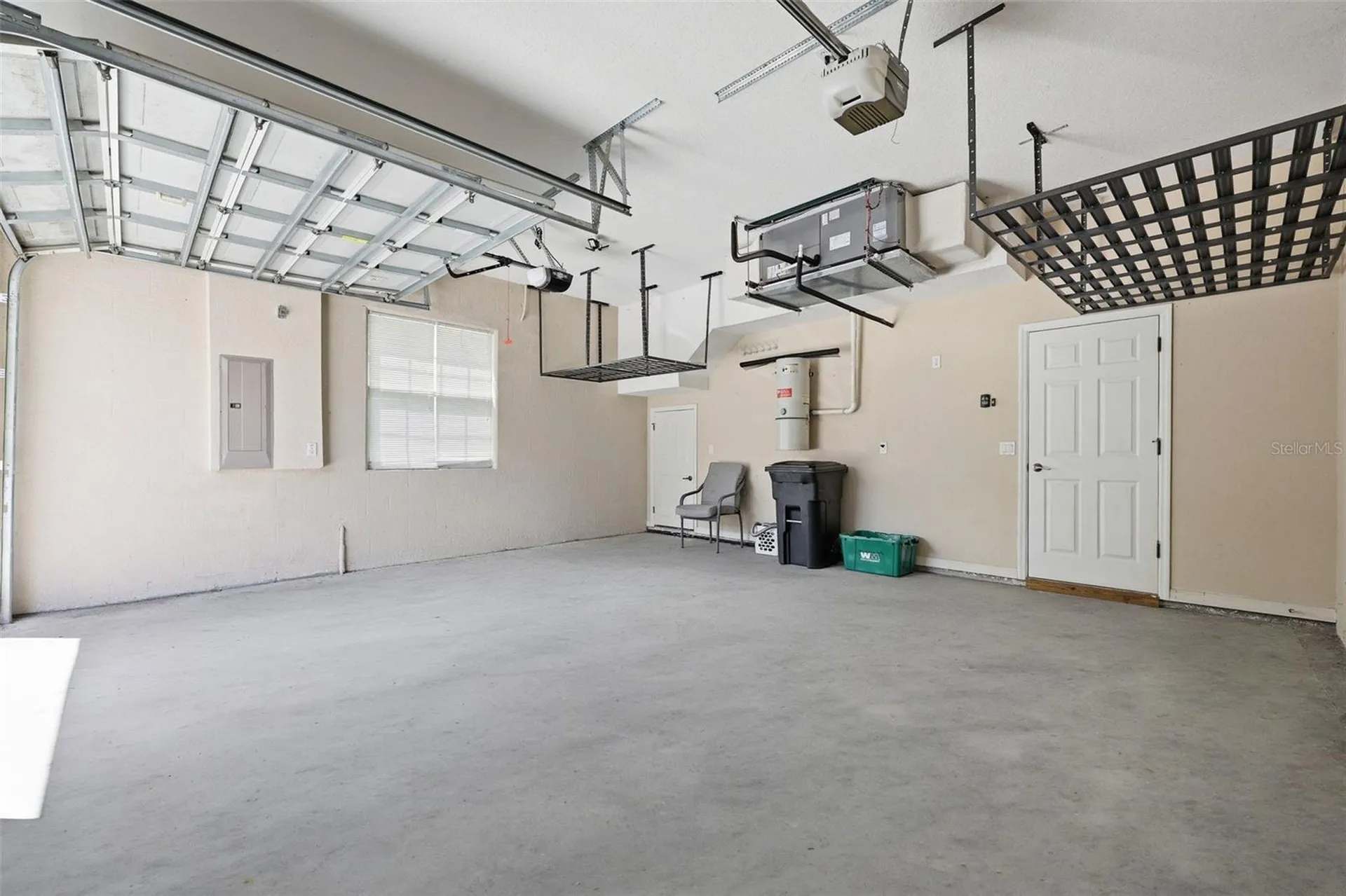 98 S Highland Avenue Tarpon Springs FL 34689