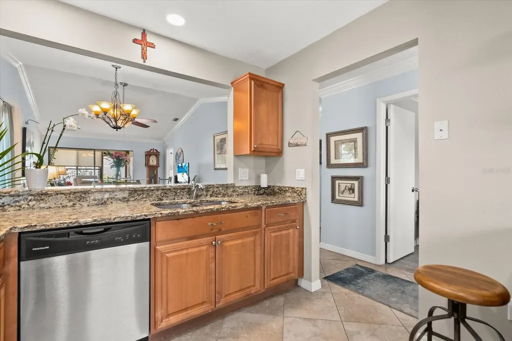 2723 60th Avenue Drive W Bradenton FL 34207