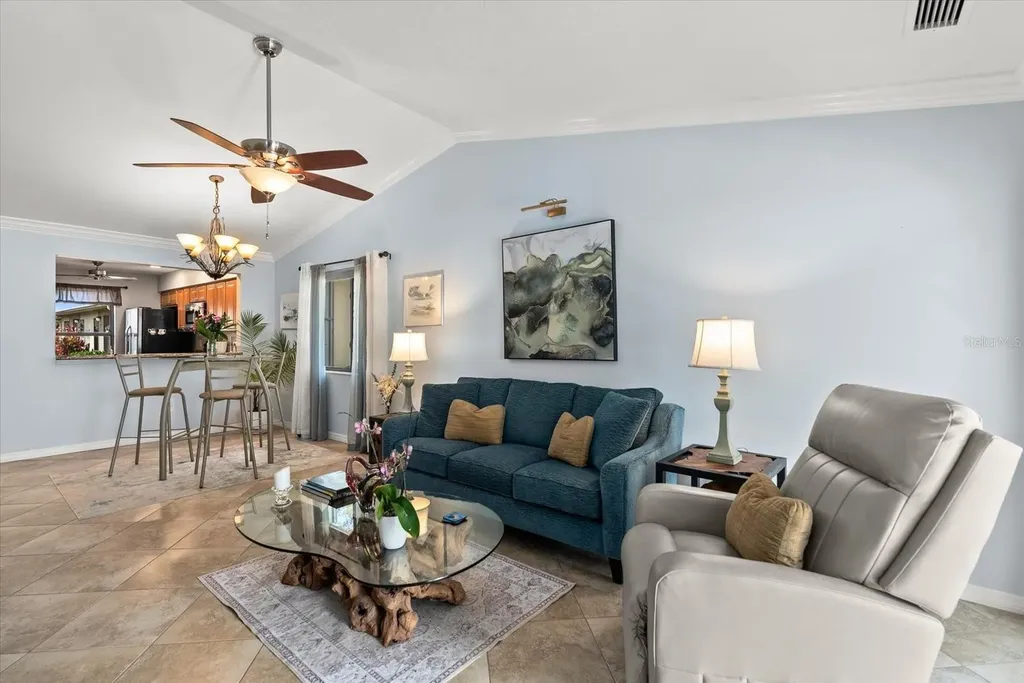 2723 60th Avenue Drive W Bradenton FL 34207