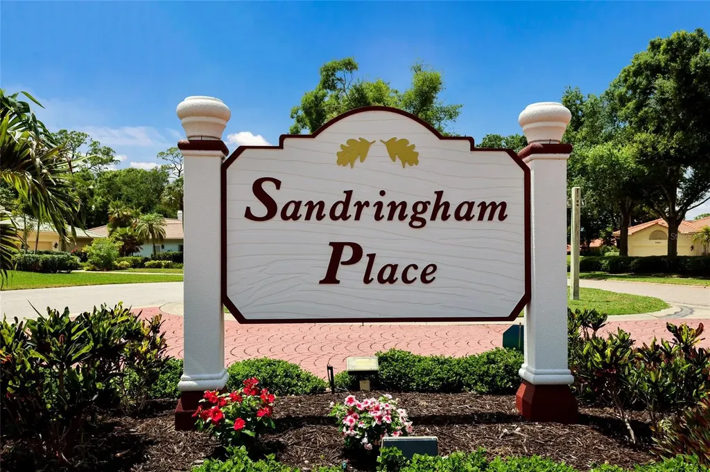 2893 Sandringham Place Sarasota FL 34235