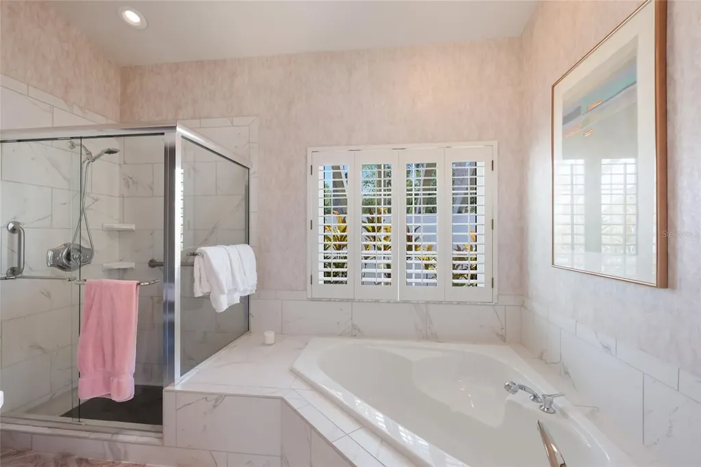 2893 Sandringham Place Sarasota FL 34235