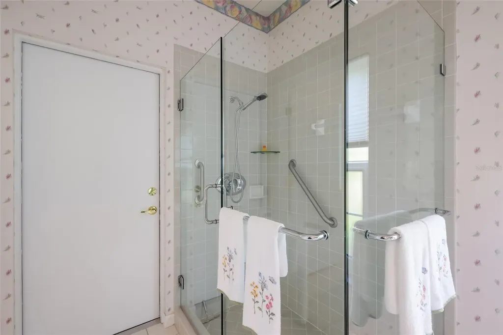 2893 Sandringham Place Sarasota FL 34235