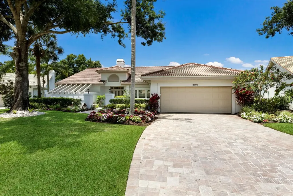 2893 Sandringham Place Sarasota FL 34235