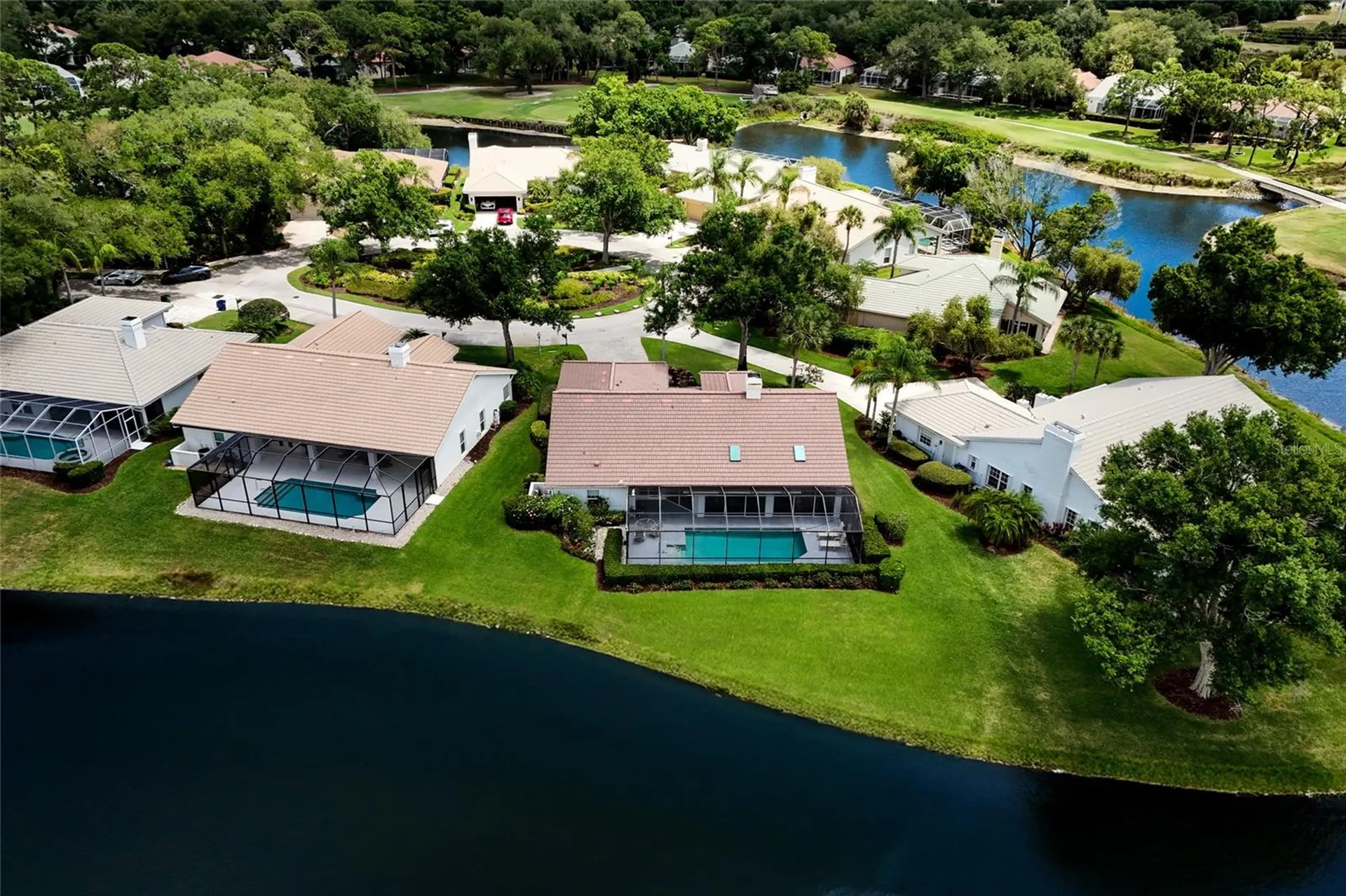 2893 Sandringham Place Sarasota FL 34235