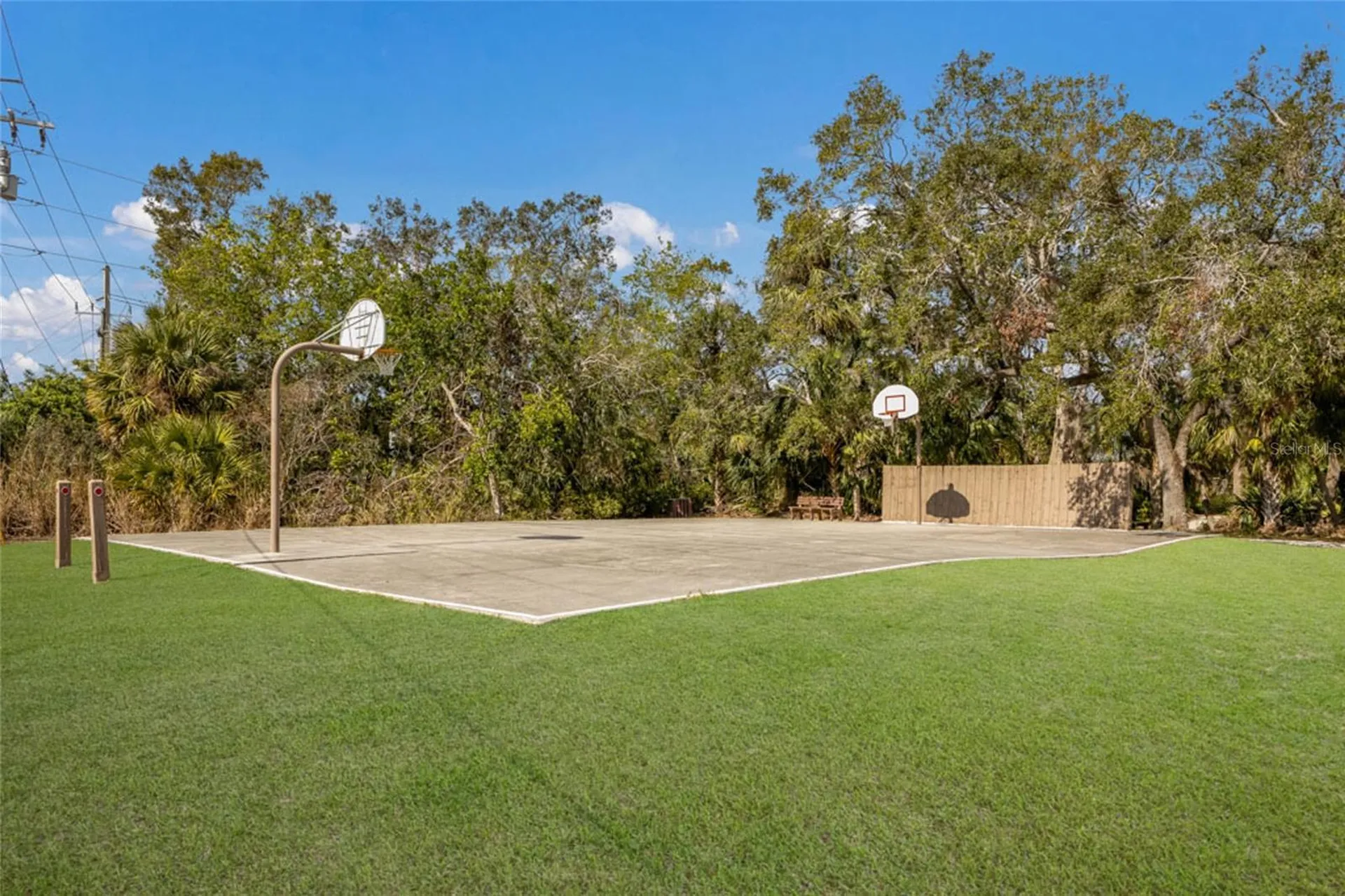 2893 Sandringham Place Sarasota FL 34235