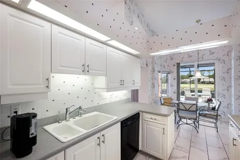 2893 Sandringham Place Sarasota FL 34235
