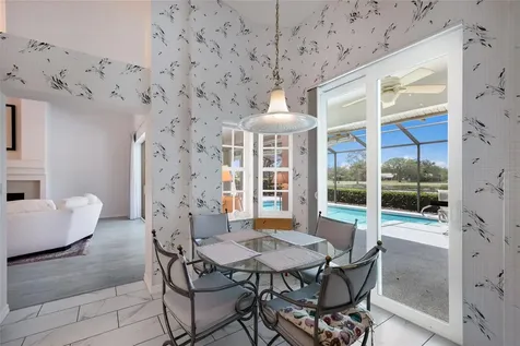 2893 Sandringham Place Sarasota FL 34235