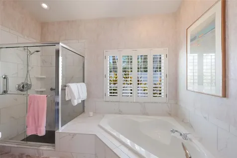 2893 Sandringham Place Sarasota FL 34235
