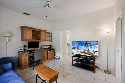 2893 Sandringham Place Sarasota FL 34235