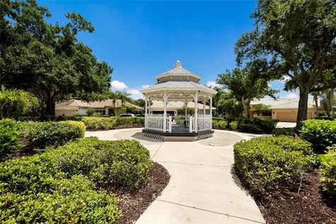 2893 Sandringham Place Sarasota FL 34235