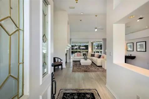 2893 Sandringham Place Sarasota FL 34235