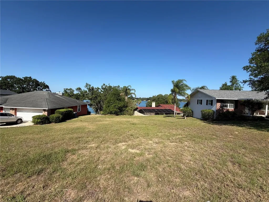 Topping Place Eustis FL 32726