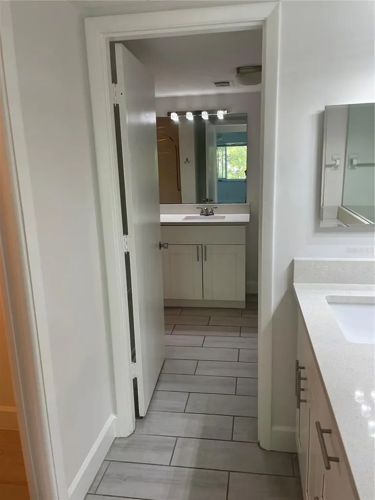 3700 S Osprey Avenue Sarasota FL 34239