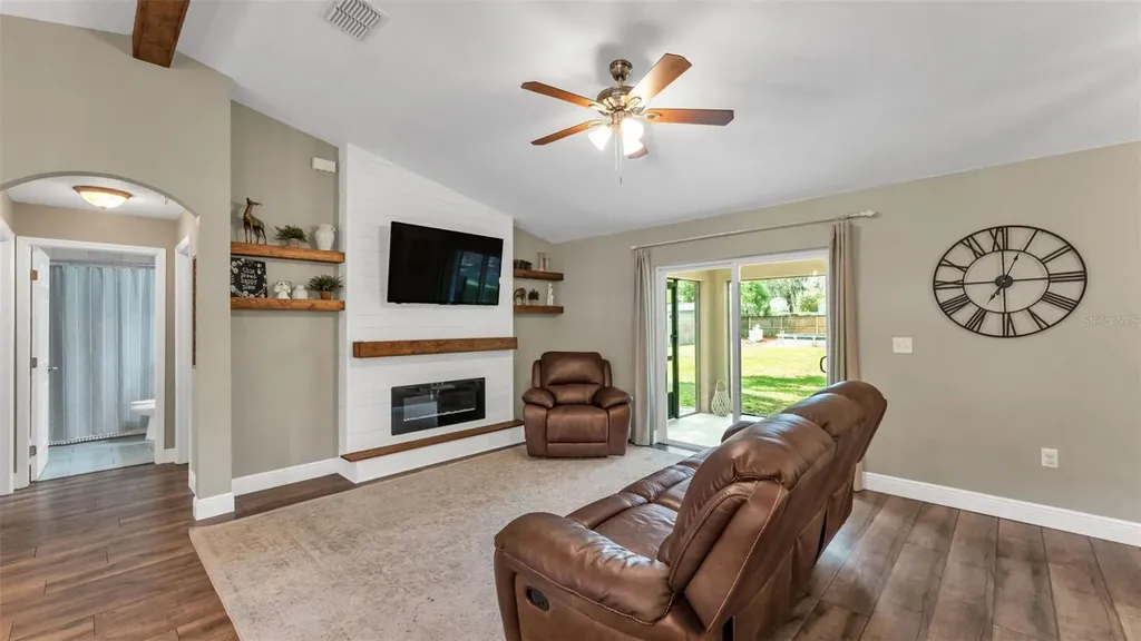 2418 Armstrong Road Lakeland FL 33811