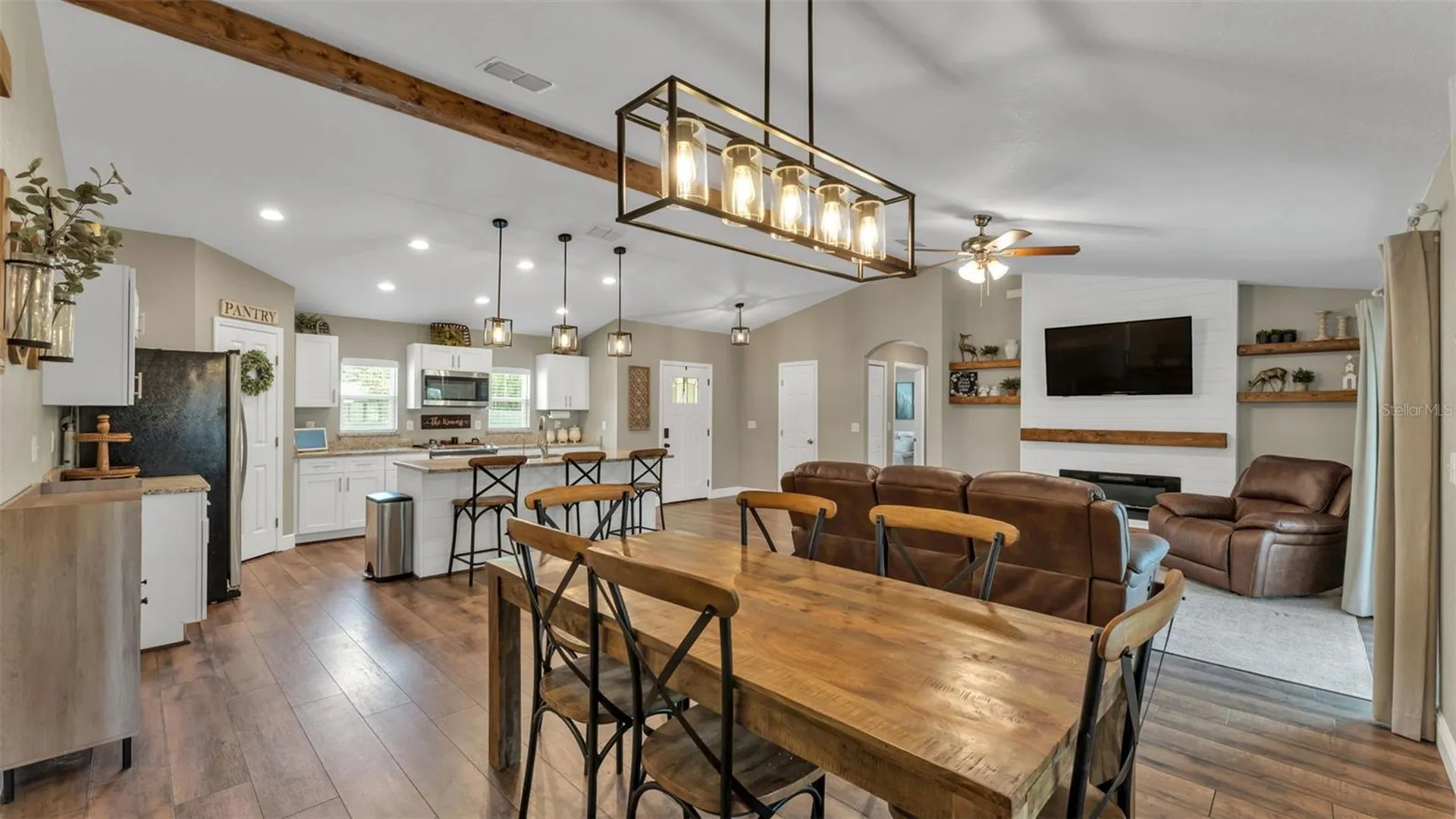 2418 Armstrong Road Lakeland FL 33811