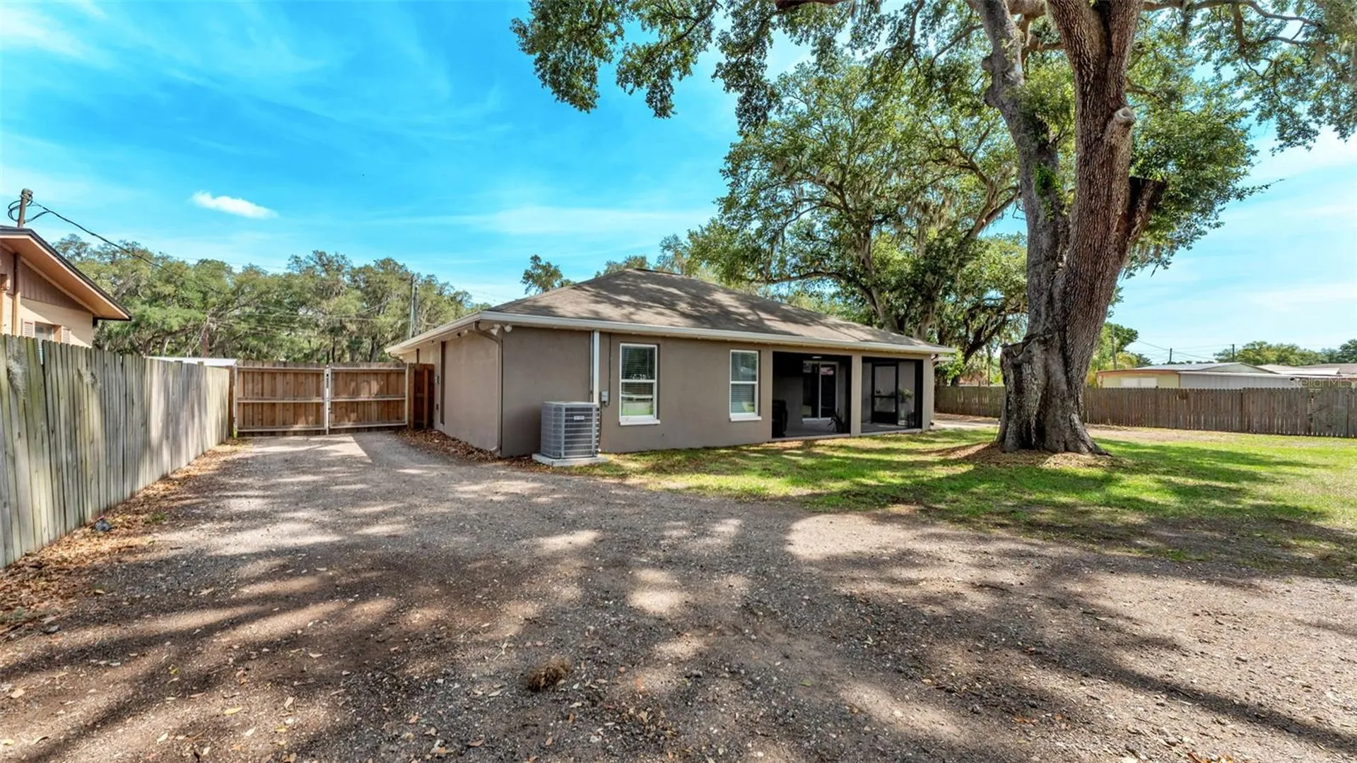 2418 Armstrong Road Lakeland FL 33811