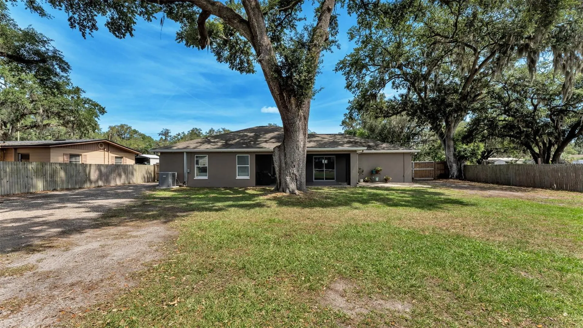 2418 Armstrong Road Lakeland FL 33811