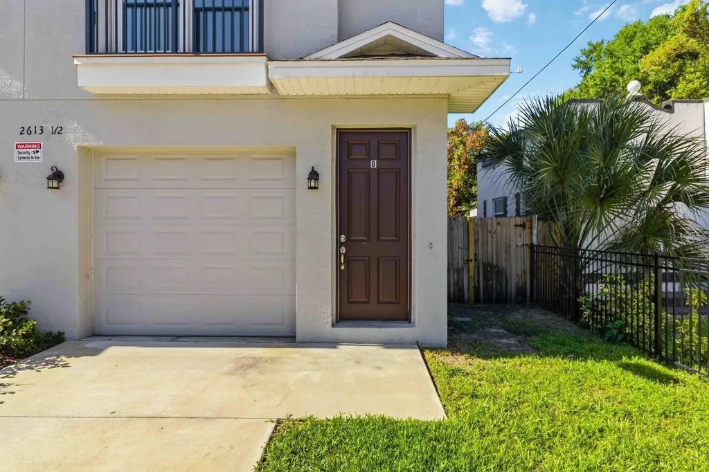 2613 E 23rd Avenue Tampa FL 33605