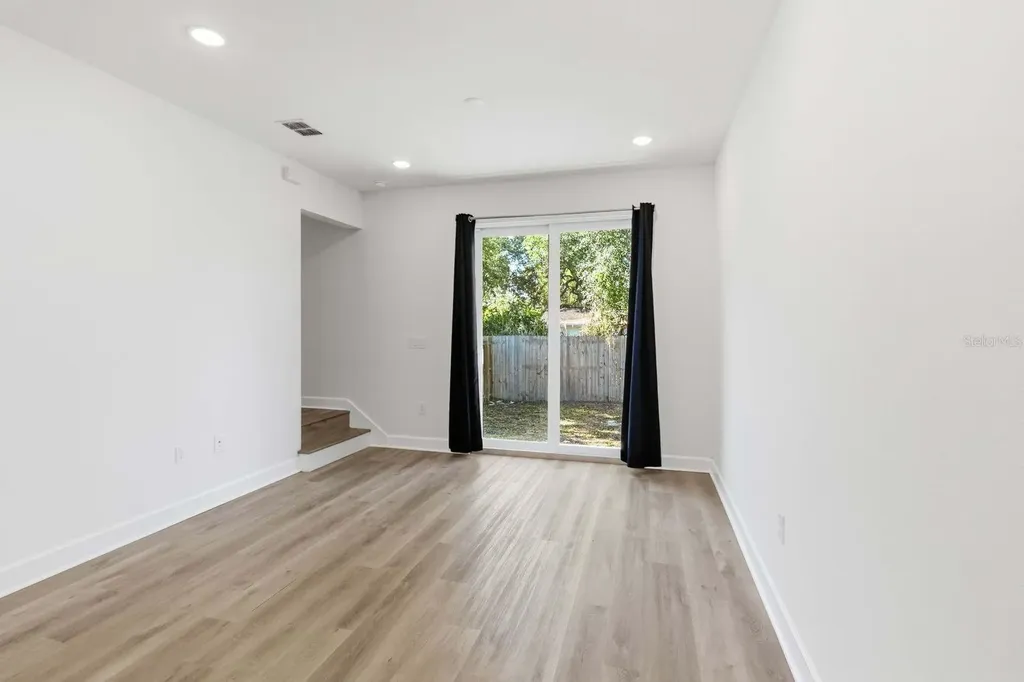 2613 E 23rd Avenue Tampa FL 33605